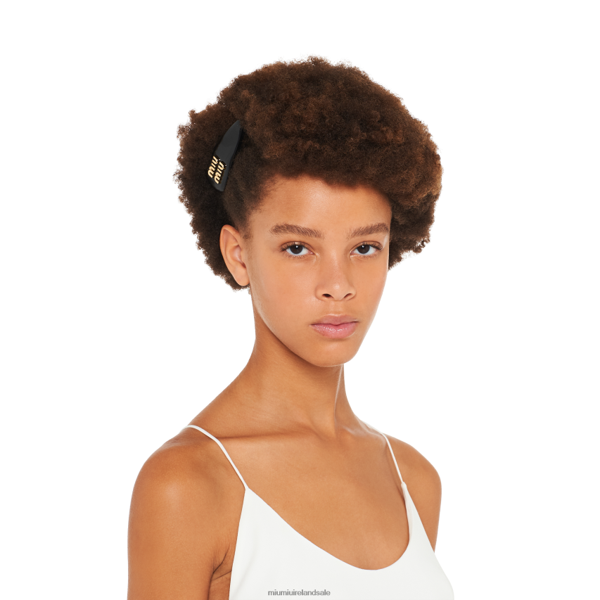 IE Miu MiuAccessories Patent Leather Hair Clip Black XJN62J1143