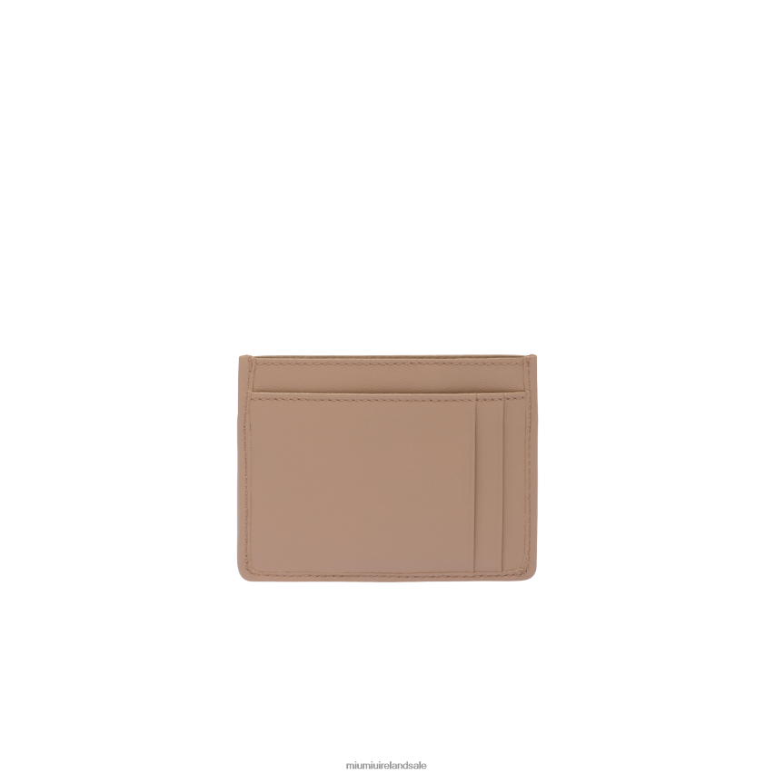 IE Miu MiuCollection Matelasse Nappa Leather Card Holder Cameo XJN62J1042