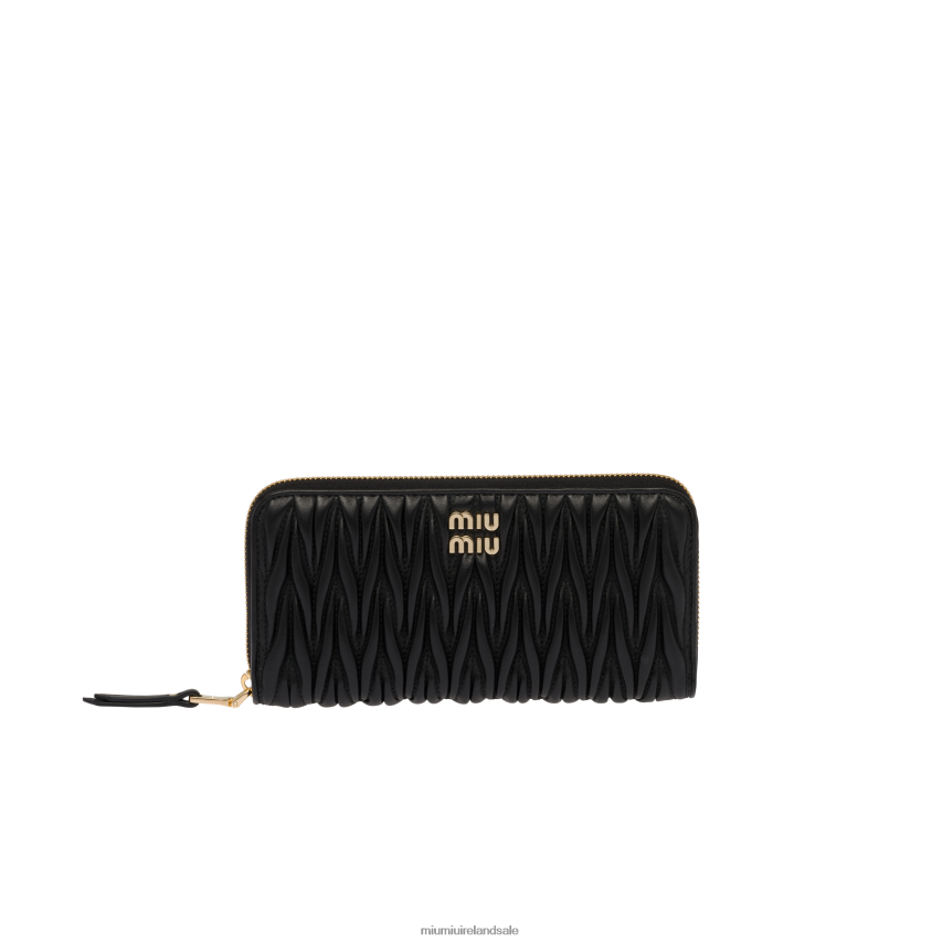 IE Miu MiuCollection Large Matelasse Nappa Leather Wallet Black XJN62J1083