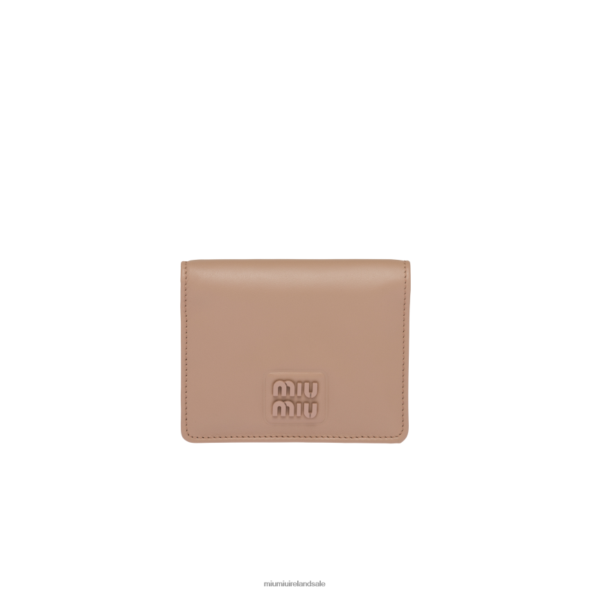 IE Miu MiuCollection Small Leather Wallet Cameo XJN62J1066