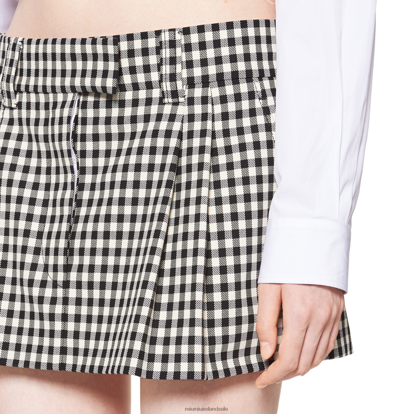 IE Miu MiuReady To Wear Gingham Check Skirt White/Black XJN62J855