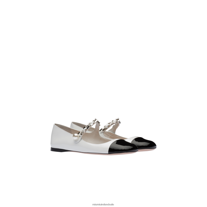 IE Miu MiuShoes Patent Leather Ballerinas White/Black XJN62J286