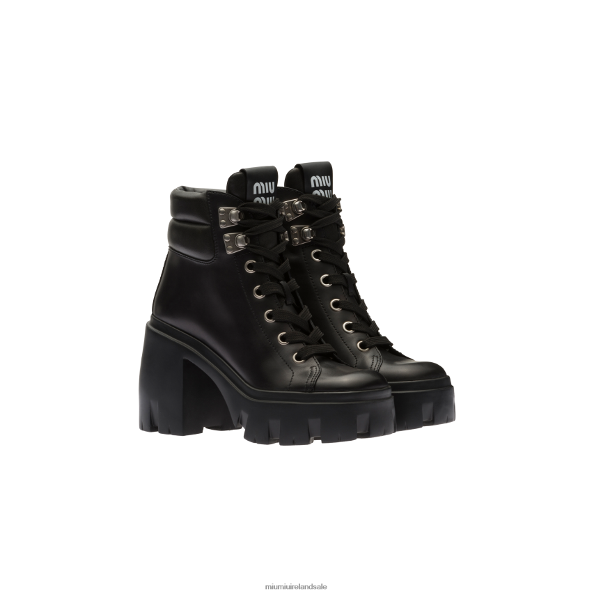 IE Miu MiuShoes Leather Booties Black XJN62J338